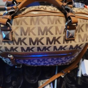 Michael kors bag